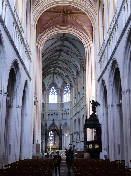 Finistère29QuimperCathédrale00007.JPG