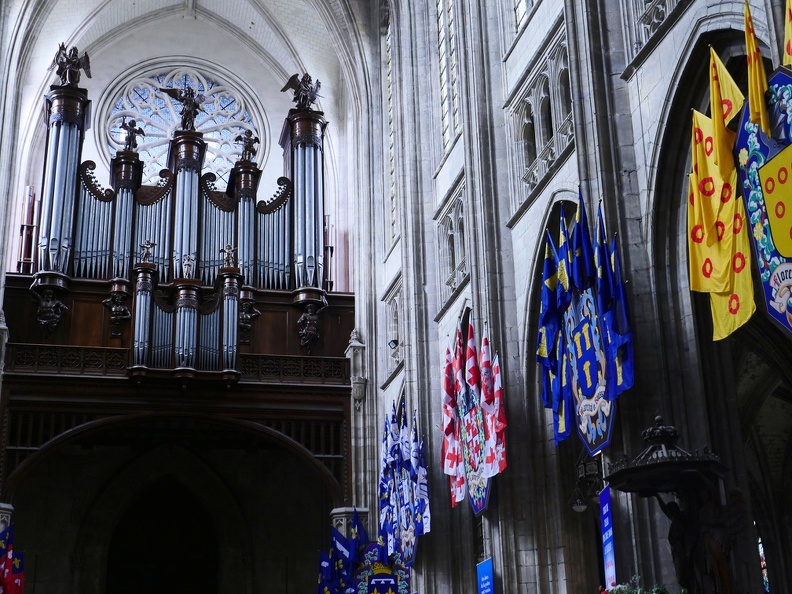 Loiret45OrléansCathédrale00014.JPG