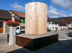 Môtiers2021-30 (3628 visits) Petit Bain public, Markus Weiss; nouvel espace de vie autour d'une vieille fontaine. Môtiers2021-30