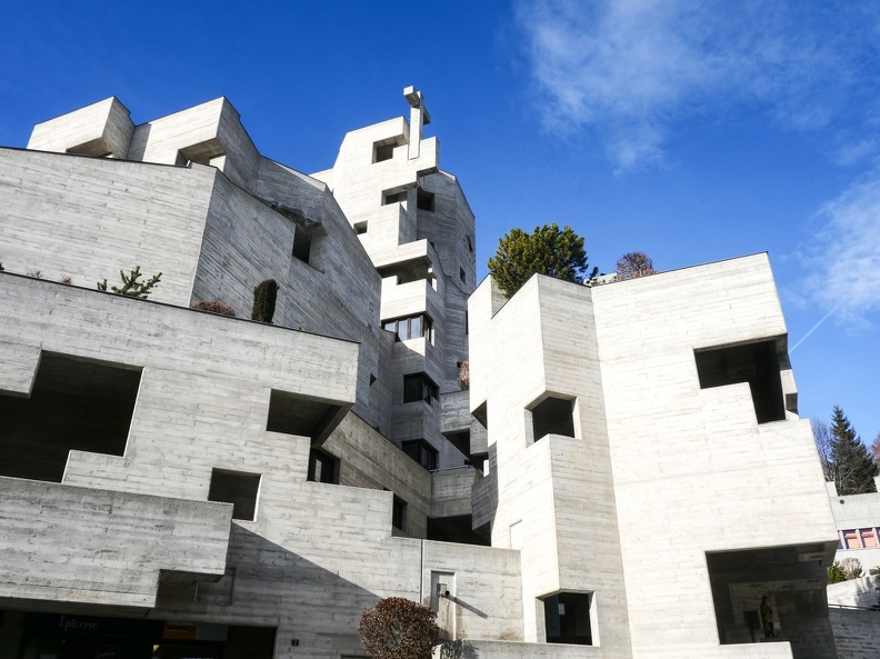 ...l'église de l’architecte et sculpteur zurichois Walter Förderer PhotosDuJour20220102-07.jpg