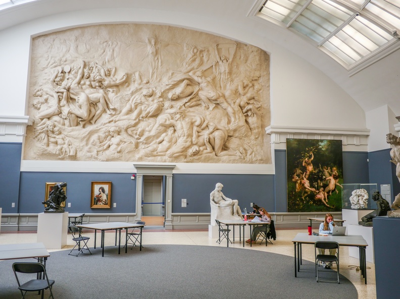 Grande salle de travail de la bibliothèque Gand-Beaux-Arts-12.jpg